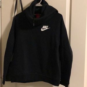 Nike women’s Funnel Neck Hoodie💕